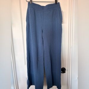 Lululemon Women’s Scuba Mid-Rise Wide-Leg Pant Waffle Blue